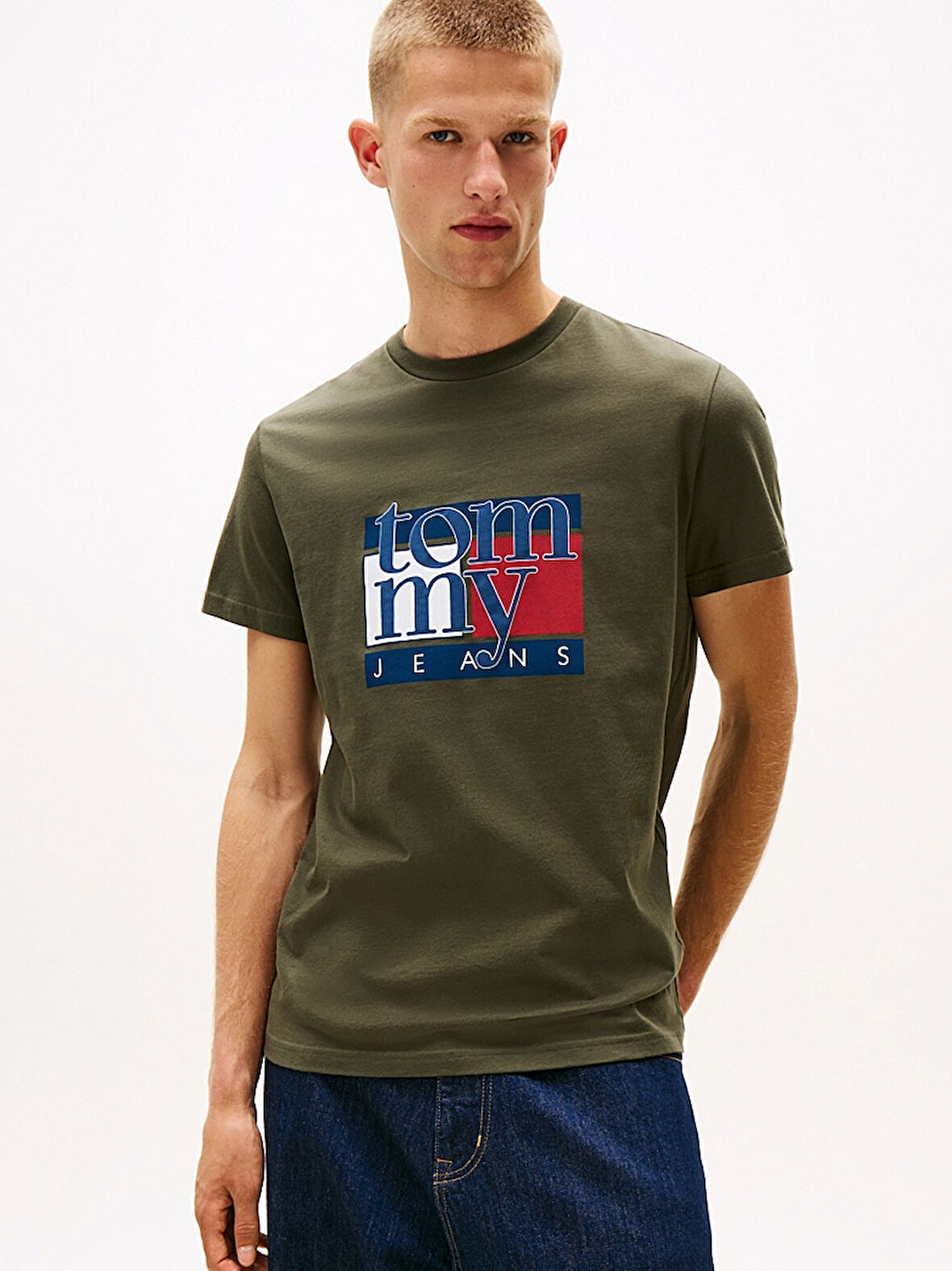 TOMMY HILFIGER Erkek Marka Logolu Organik Pamuklu Bisiklet Yakalı Günlük Kullanıma Uygun Yeşil T-Shirt DM0DM21977 MRH