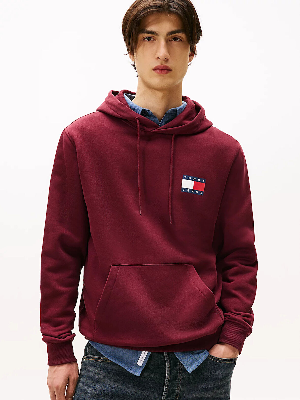 Tommy Hilfiger TJM Klasik Bayrak Desenli Normal Kesim Kapüşonlu Erkek Kırmızı Kazak DM0DM20738XIU