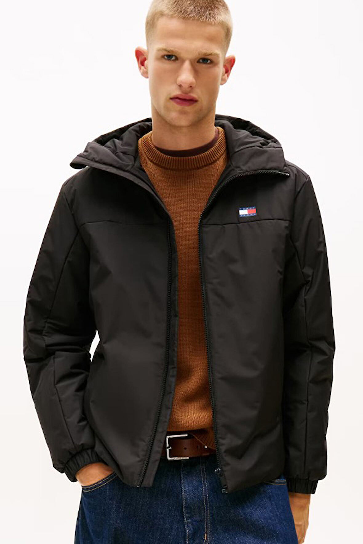 Erkek Regular Fit Kapüşonlu Dolgulu Mont - Siyah | XS