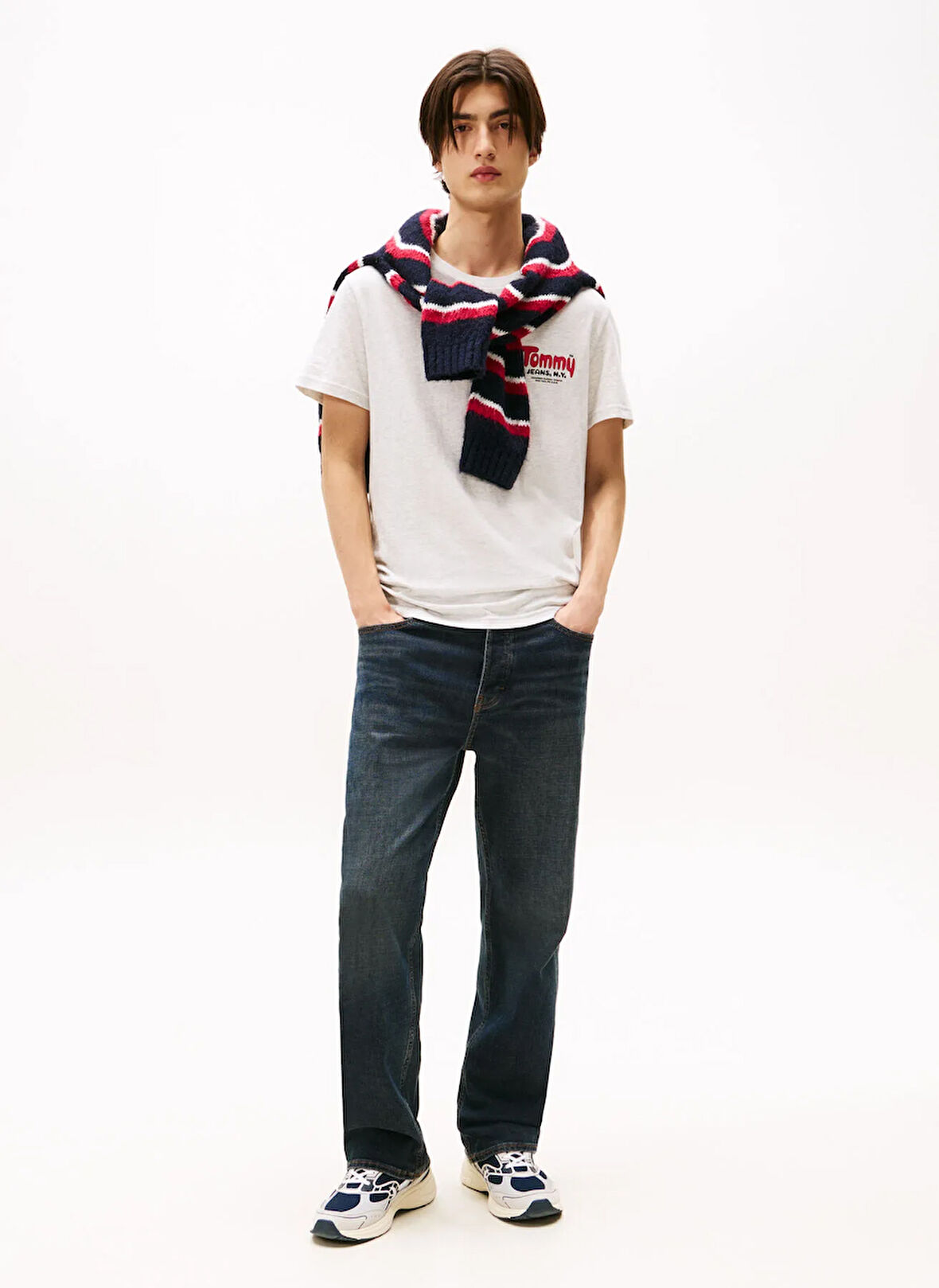 Tommy Jeans Bisiklet Yaka Baskılı Açık Gri Erkek T-Shirt DM0DM22049P09 TJM SLIM FONT PLAY TE