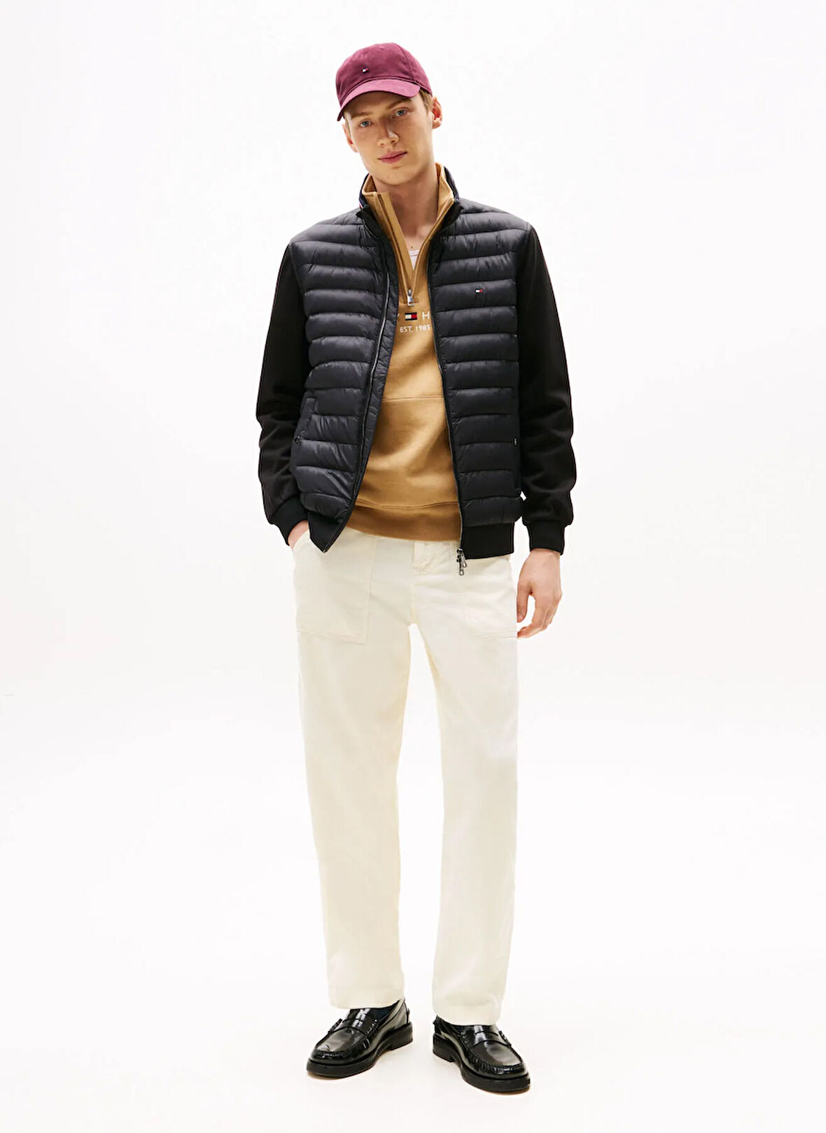 Tommy Hilfiger Dik Yaka Siyah Erkek Sweatshırt MW0MW41329BDS_MIX MEDIA ESS RWB STA