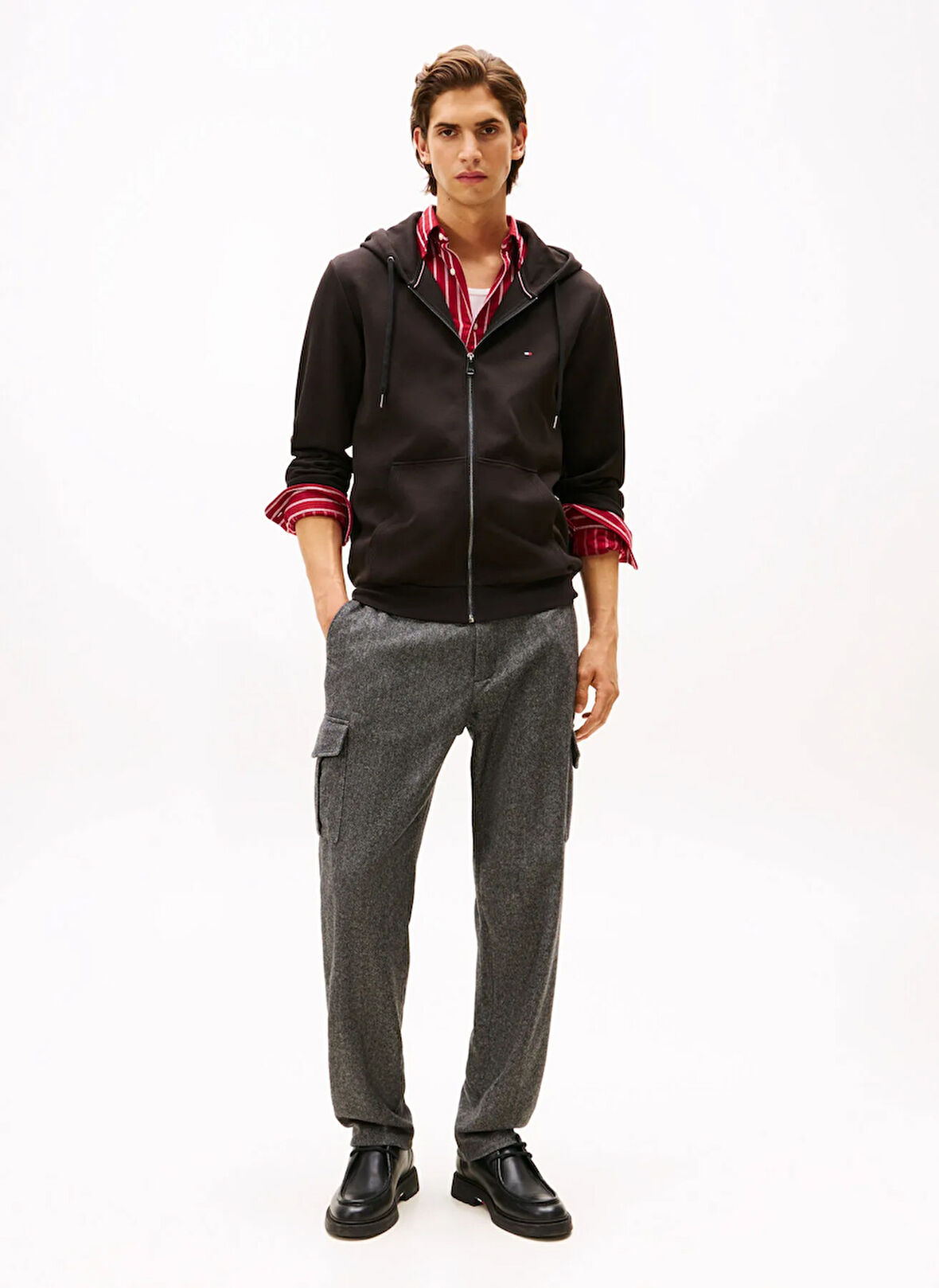 Tommy Hilfiger Dik Yaka Siyah Erkek Sweatshırt MW0MW37243BDS_ESSENTIAL INTECHNO ZI