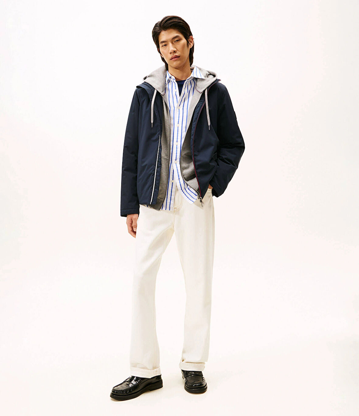 Tommy Hilfiger İkonik Renk Bloklu Kapüşonlu Erkek Mavi Ceket MW0MW41082DW5