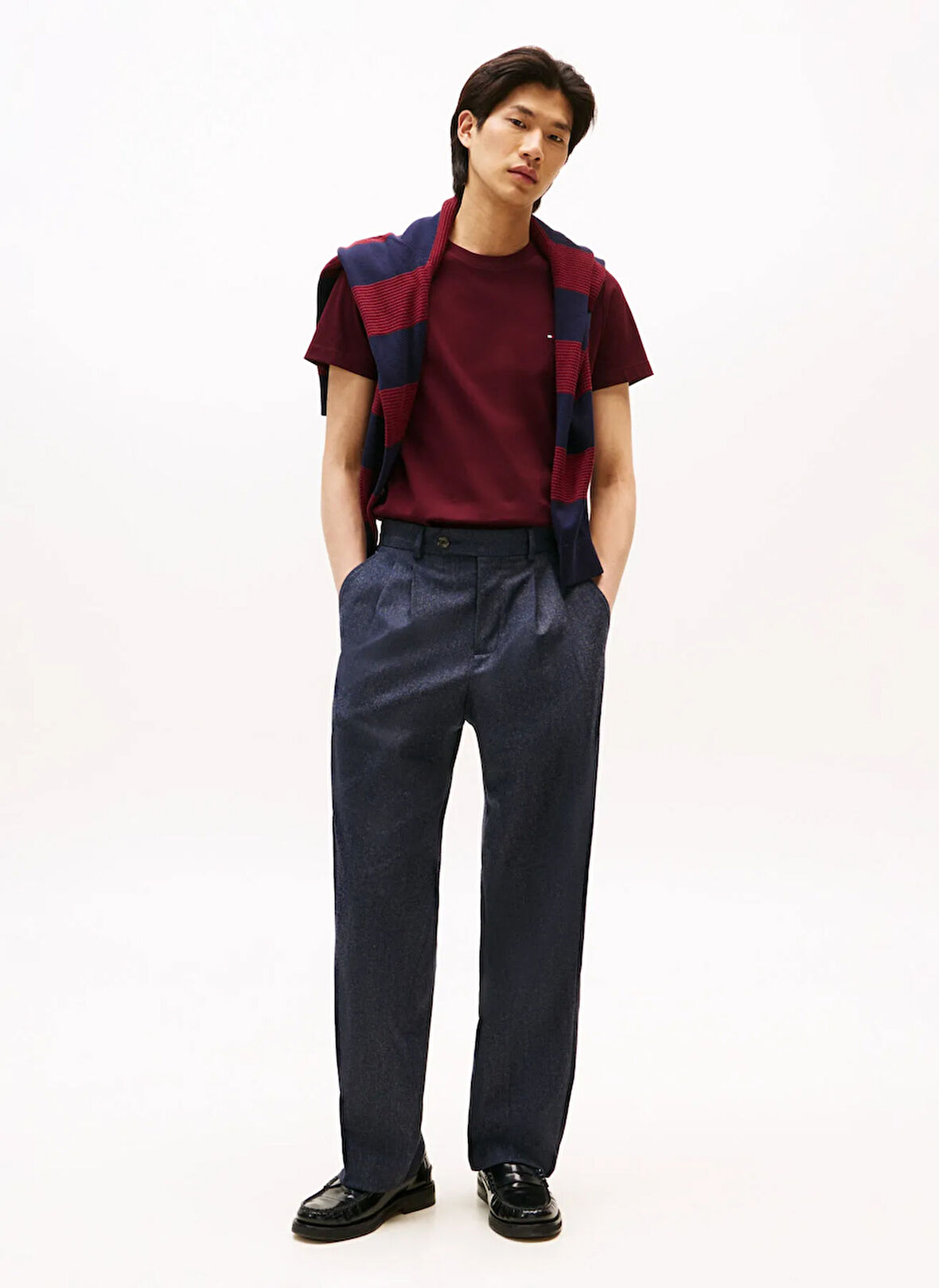 Tommy Hilfiger Bisiklet Yaka Kırmızı Erkek T-Shirt MW0MW33202XIH_LUXURY INTERLOCK TEE