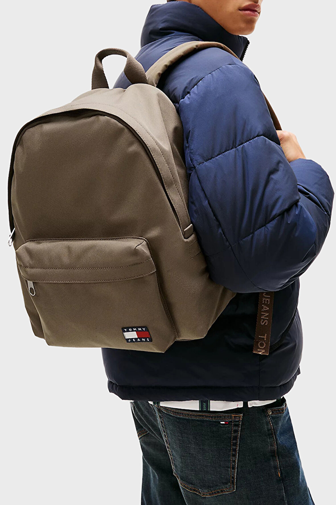 Tommy Jeans Erkek Sırt Çantası AM0AM13726 GWN