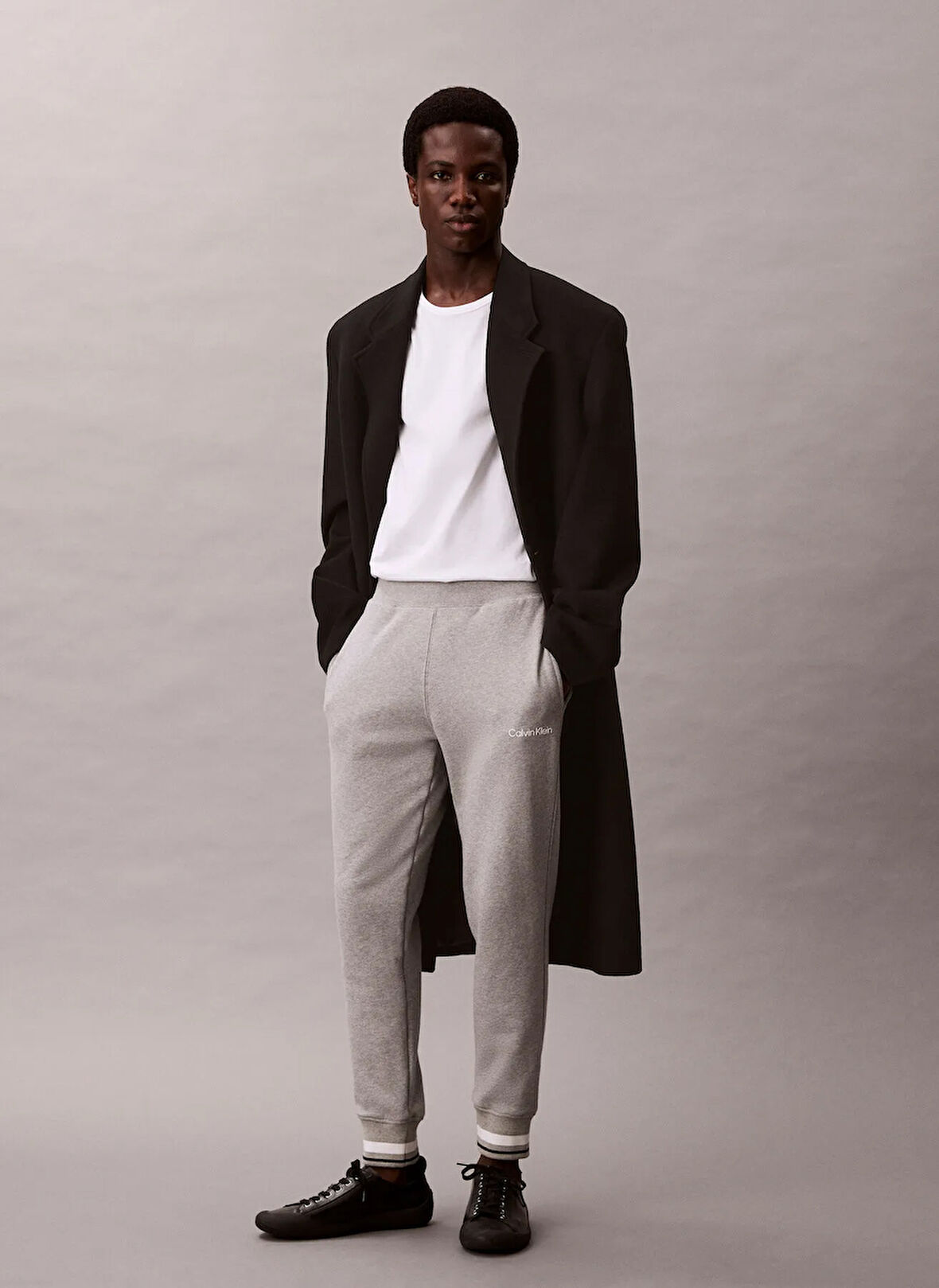 Calvin Klein Jeans Relaxed Gri Erkek Eşofman Altı LVGMF5P708P7A KNIT JOGGER