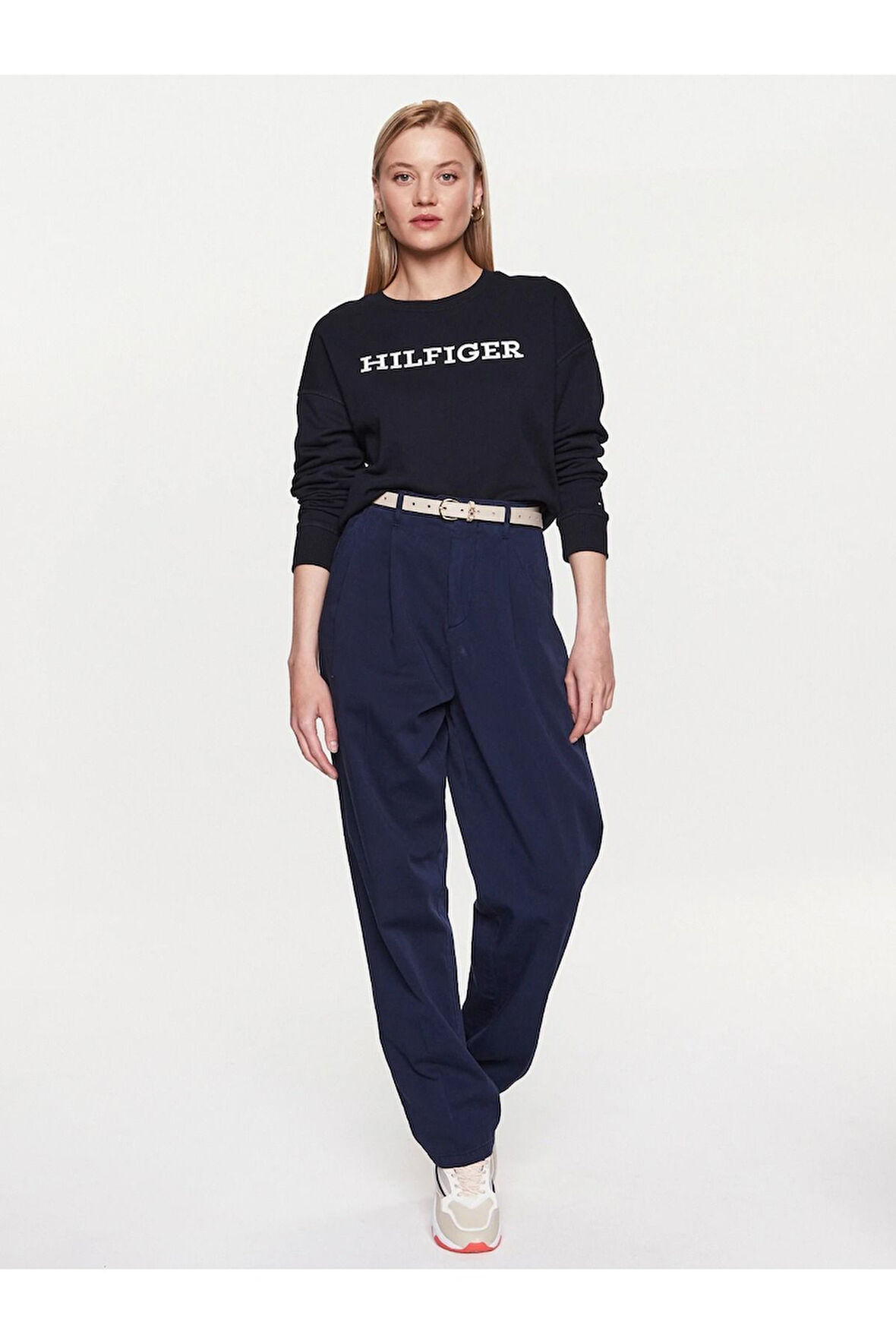 Nakışlı Rahat Kesim Sweatshirt