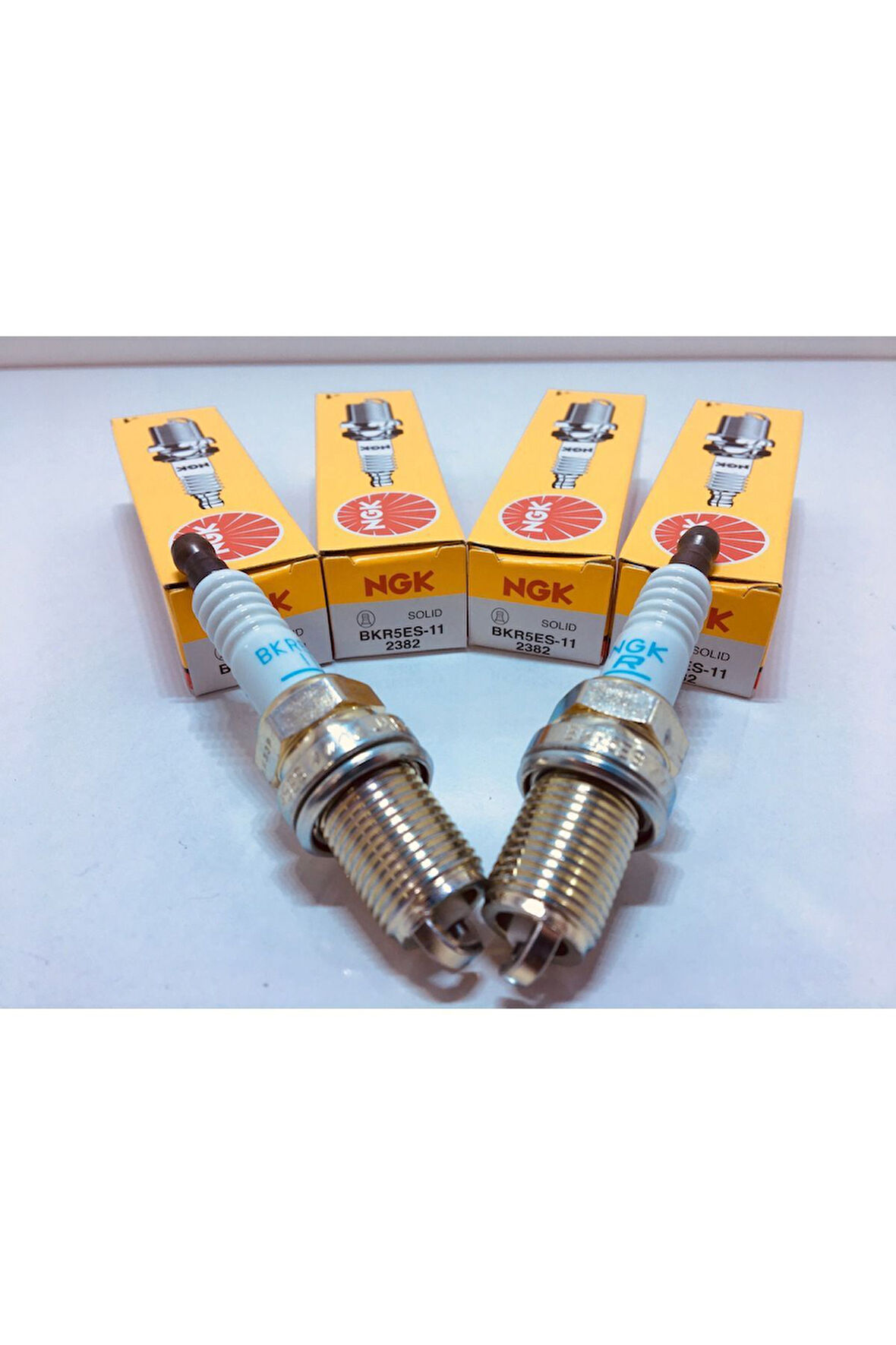 Buji Ngk Marka Buji Hyundai Accent Yk Mil. Admra Era Getz Excel Metrix Araçlar Için Uygundur.