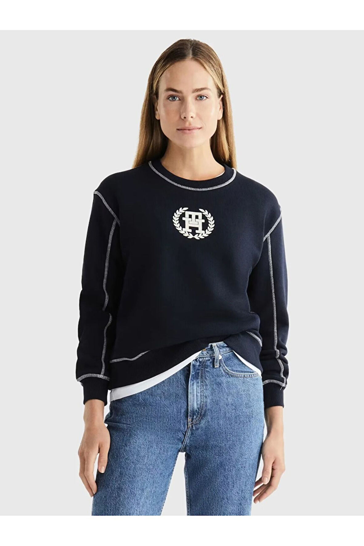 Bisiklet Yaka Logo Baskılı Dikiş Detay Sweatshirt