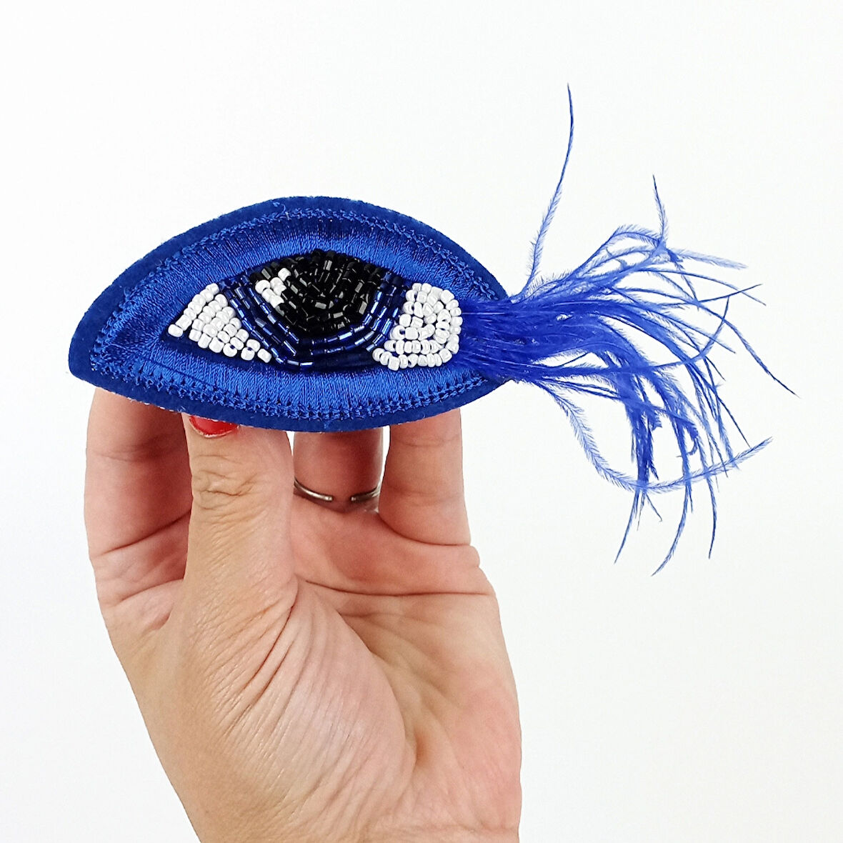 Woodycord Mavi Gözlü Tüylü Toka