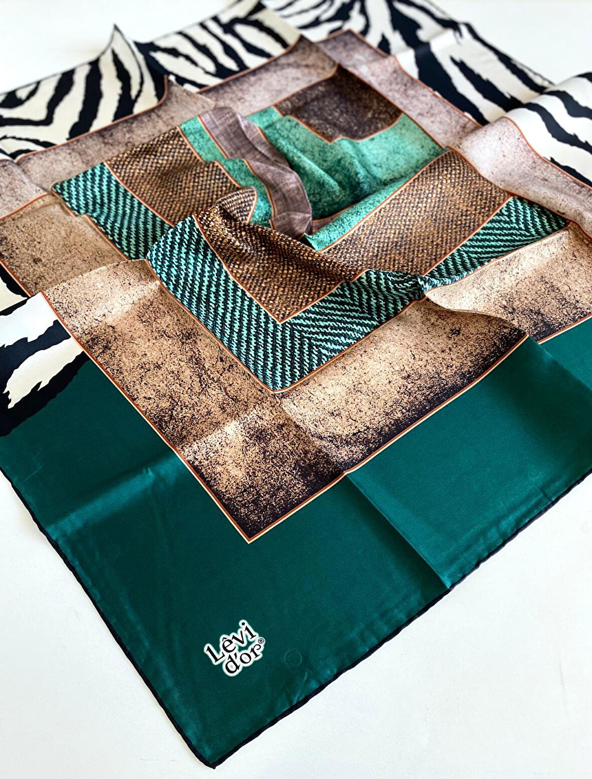 Levidor Tivil İpek Eşarp 46967 Yeşil Karışık Desen