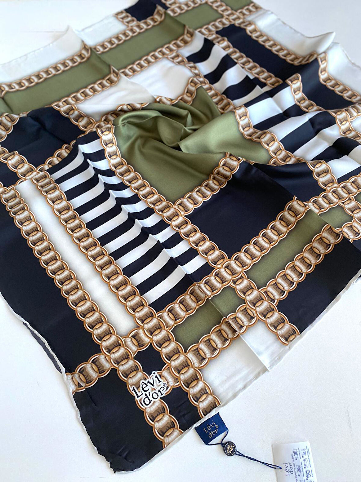 Levidor Tivil İpek Eşarp 46889 Siyah Karışık Desen