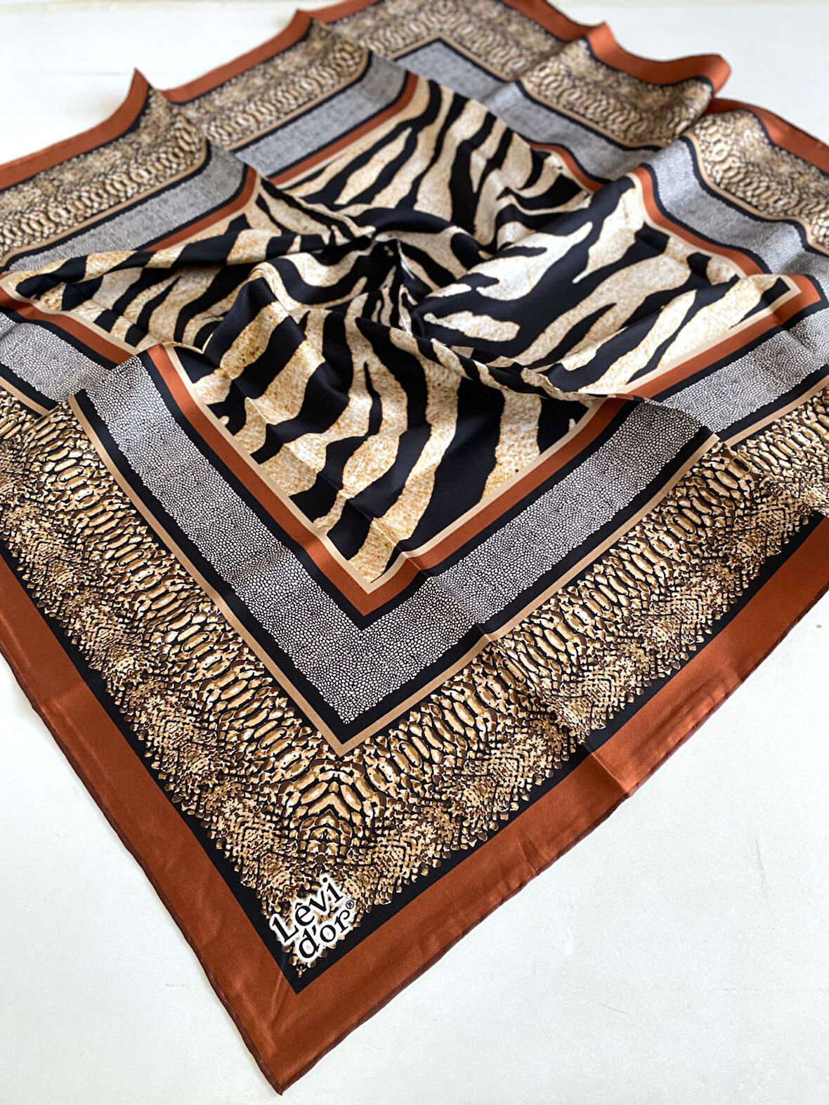 Levidor Tivil İpek Eşarp 46942 Kahverengi Karışık Desen