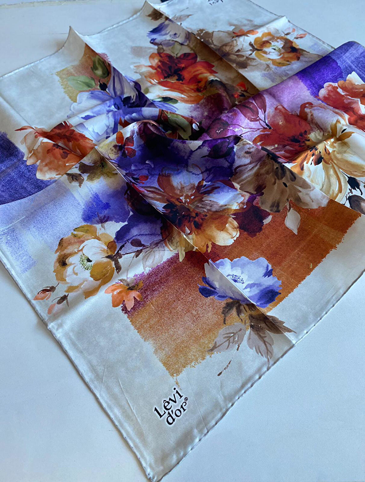 Levidor Tivil İpek Eşarp 39303 Bej Karışık Desen 