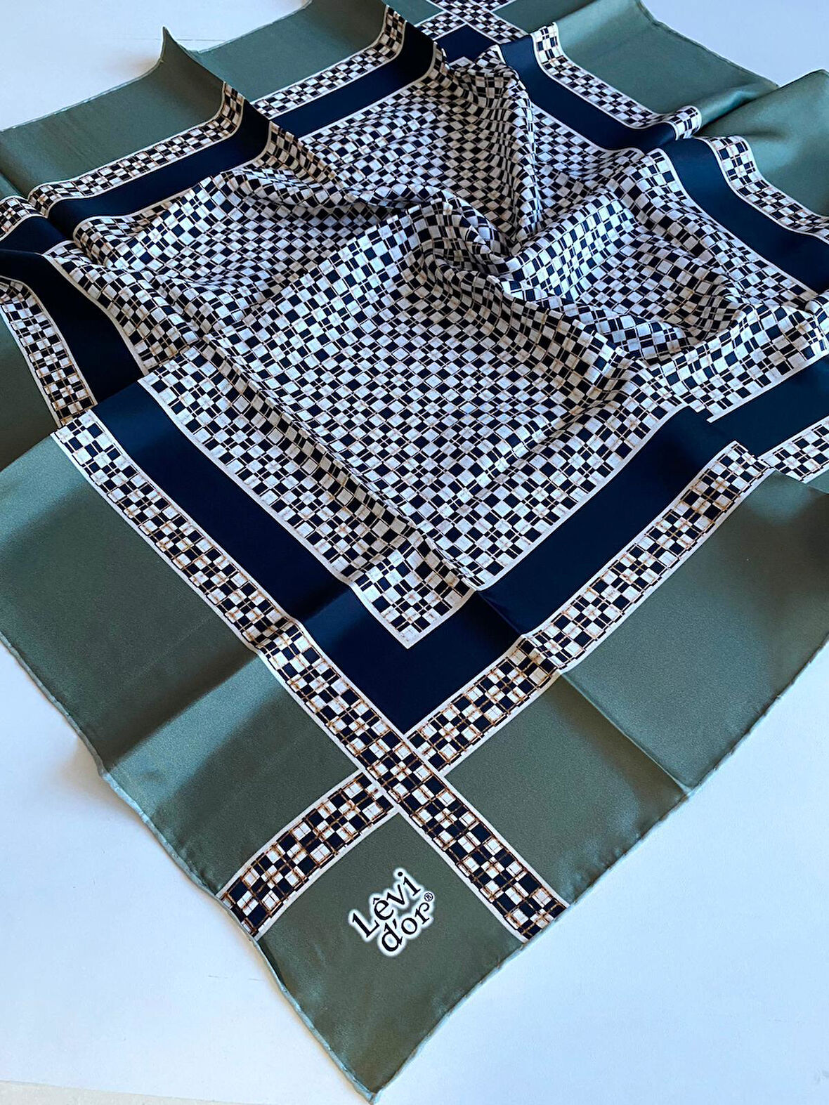 Levidor Tivil İpek Eşarp 40065 Yeşil Karışık Desen