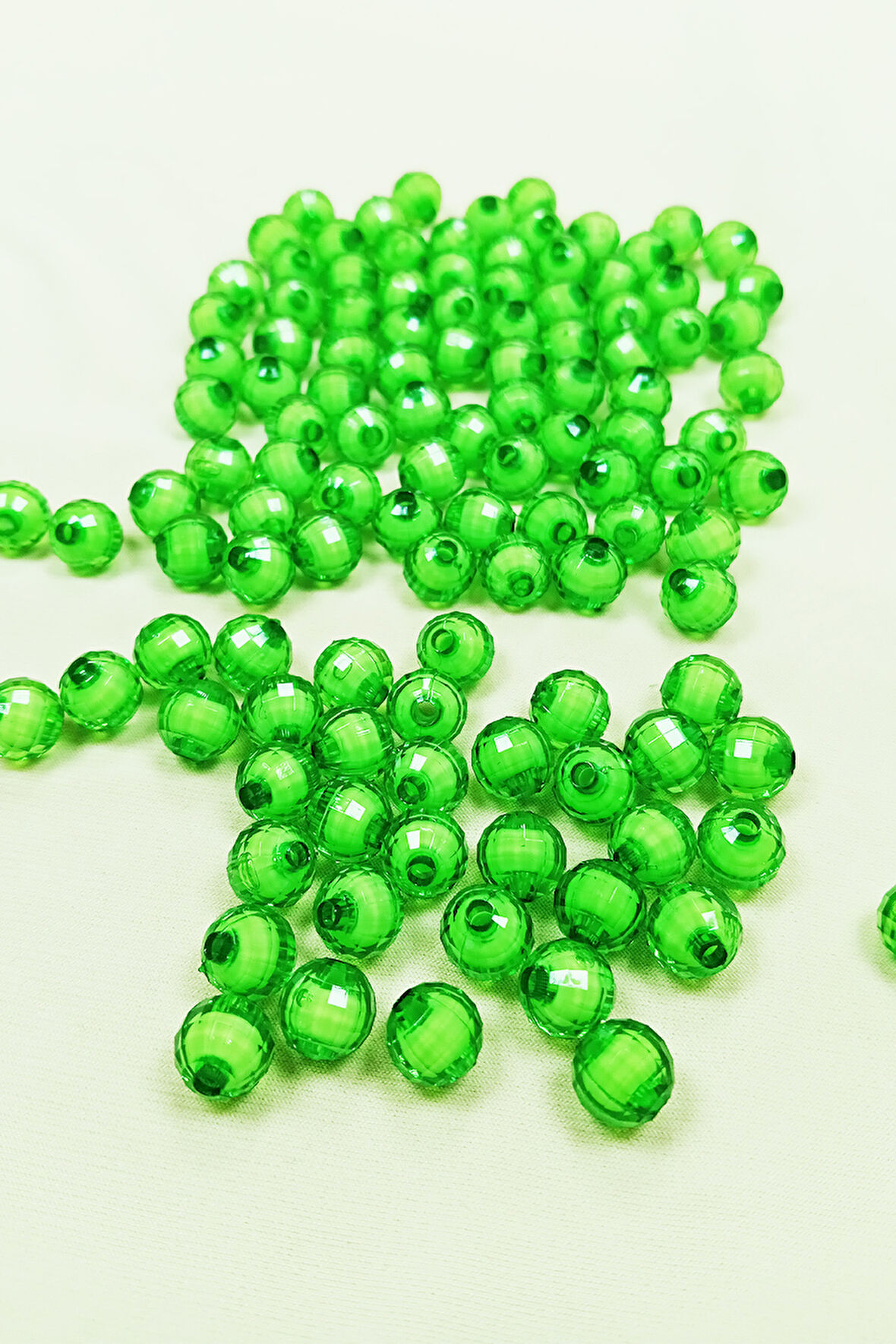 Dünya Boncuk İçten Boncuklu Bileklik Çanta Boncuğu 10 mm 50 gr Yeşil - BNC460