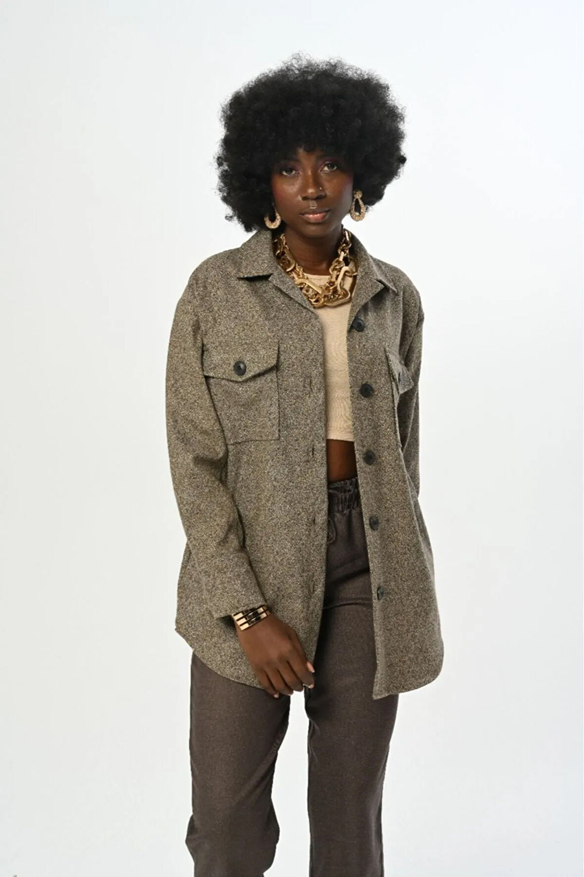 KADIN ÇİFT CEPLİ KAHVERENGİ OVERSİZE KESİM GÖMLEK