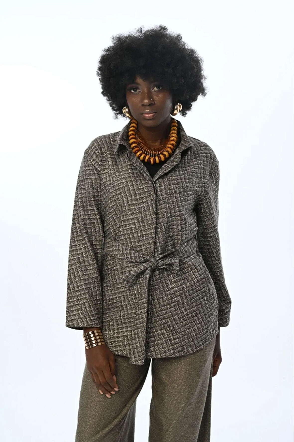 KADIN KARIŞIK DESENLİ CEPLİ KUŞAKLI GÖMLEK