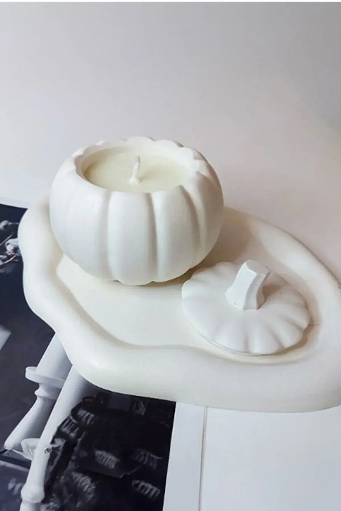 2'li Beyaz Dekoratif Taş Tabak ve Balkabağı Mumluk Seti