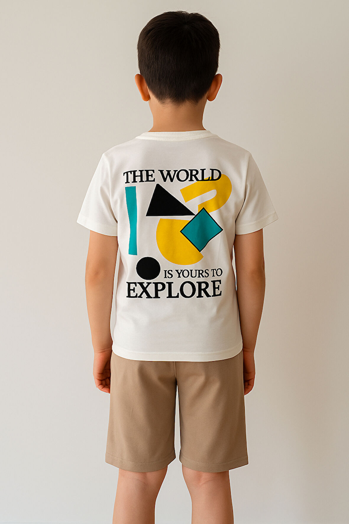 Soliday Sırt Baskı Detaylı Tshirt ve Şortlu Alt Üst Erkek Çocuk Takım