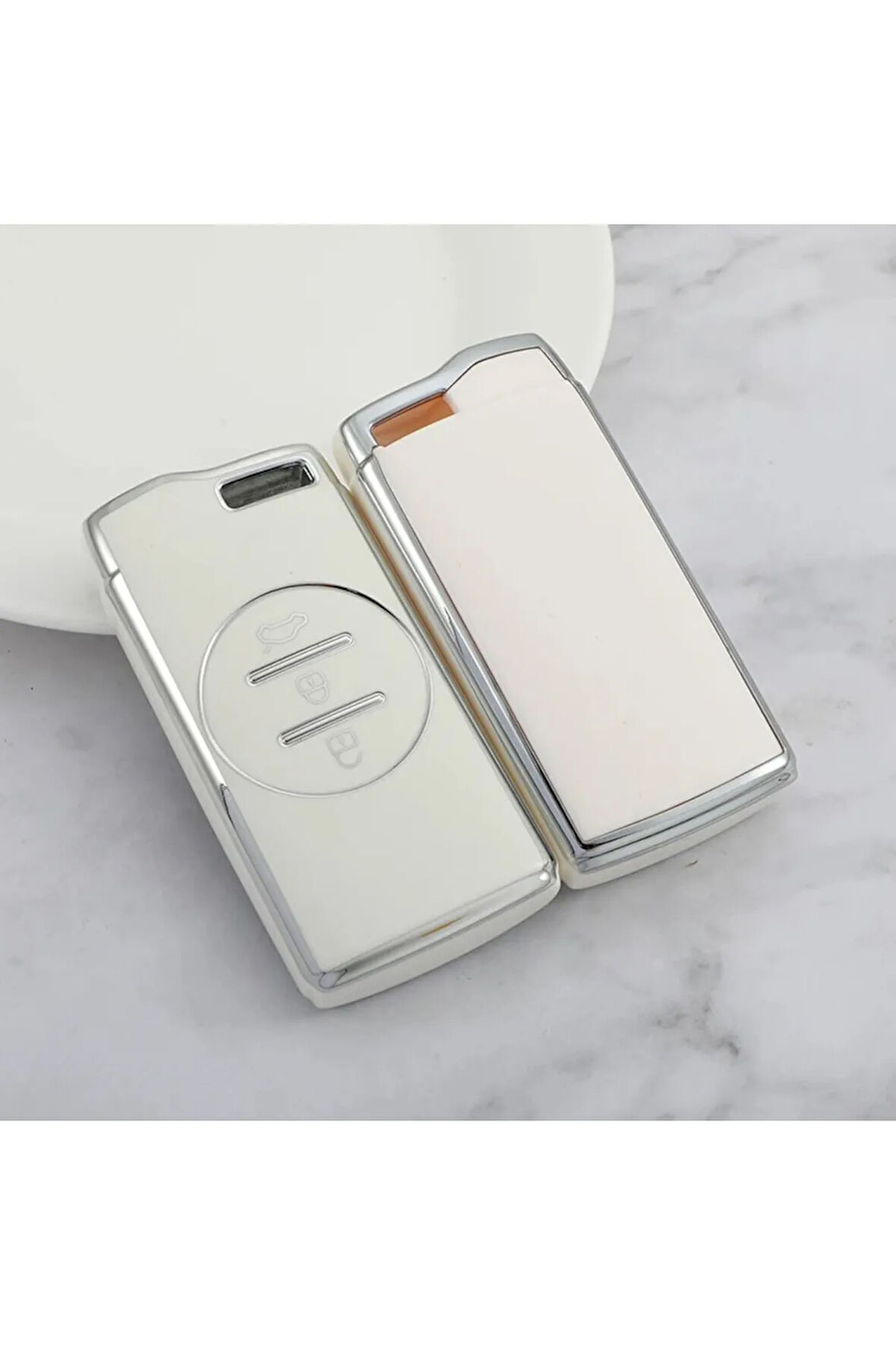 Chery Tiggo 7 Anahtar Kılıfı Beyaz - Gümüş