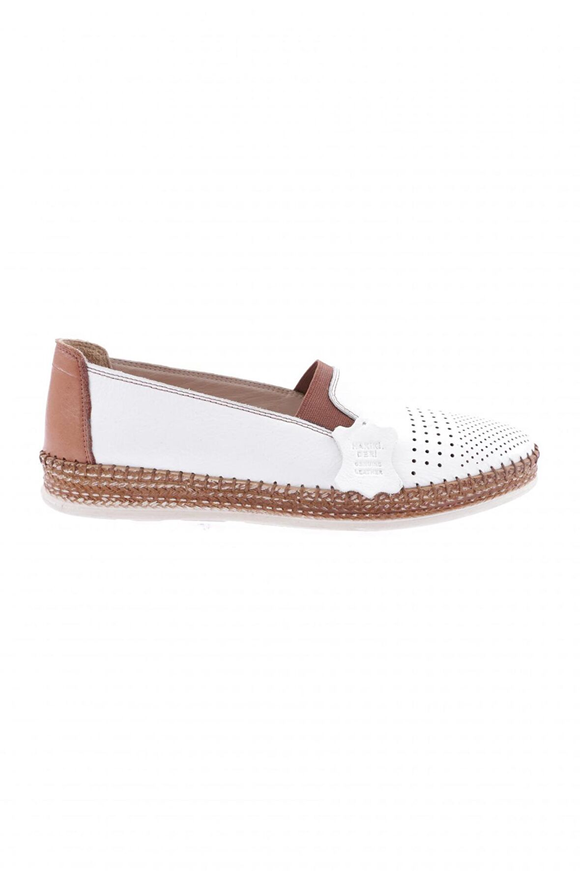 DGN P37-22Y KADIN LAZERLİ SOFT ANATOMIC FOOTWEAR DERİ AYAKKABI