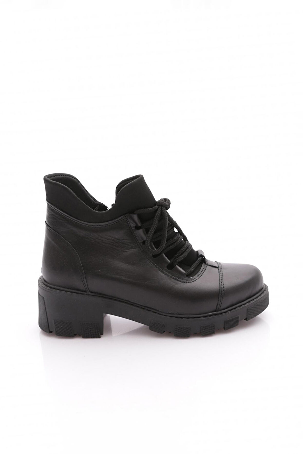 Dgn Madrit-02K Kadin 22K Bağcikli Bilek Bot