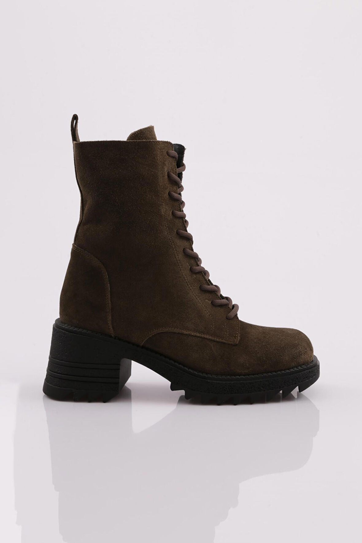 Dgn 2219-771-22K Kadın Bot