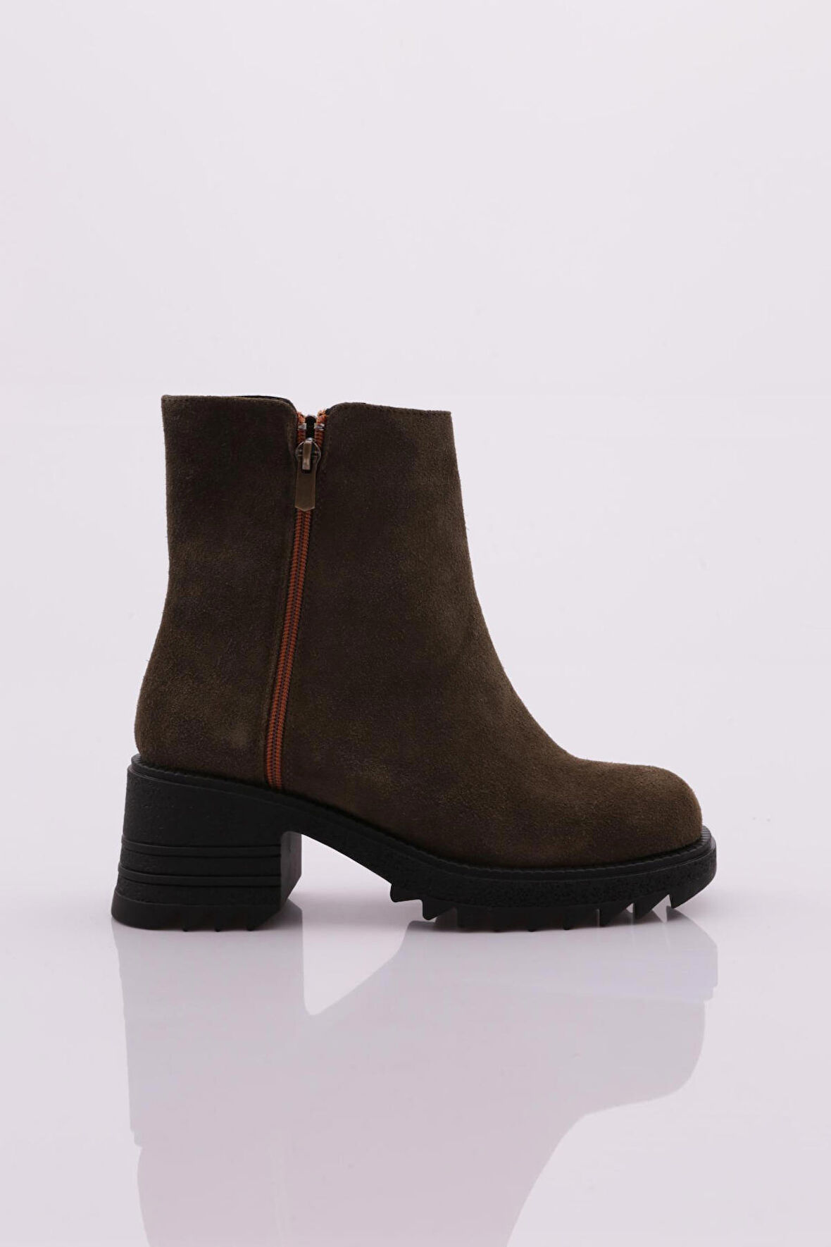 Dgn 8002-771-22K Kadın Bot