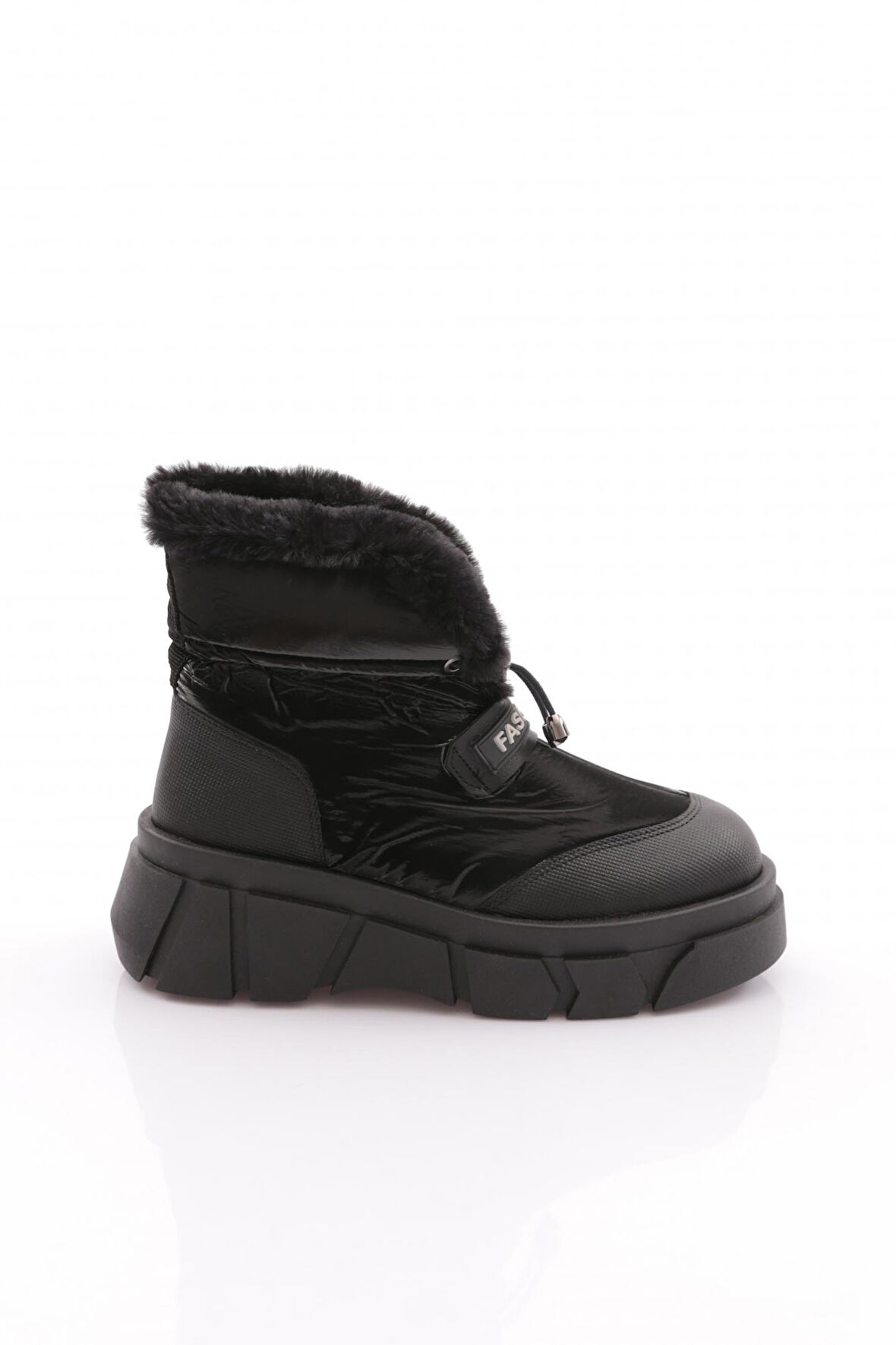 Dgn 2204 Kadin Lastik Bağcikli Kürklü Bot