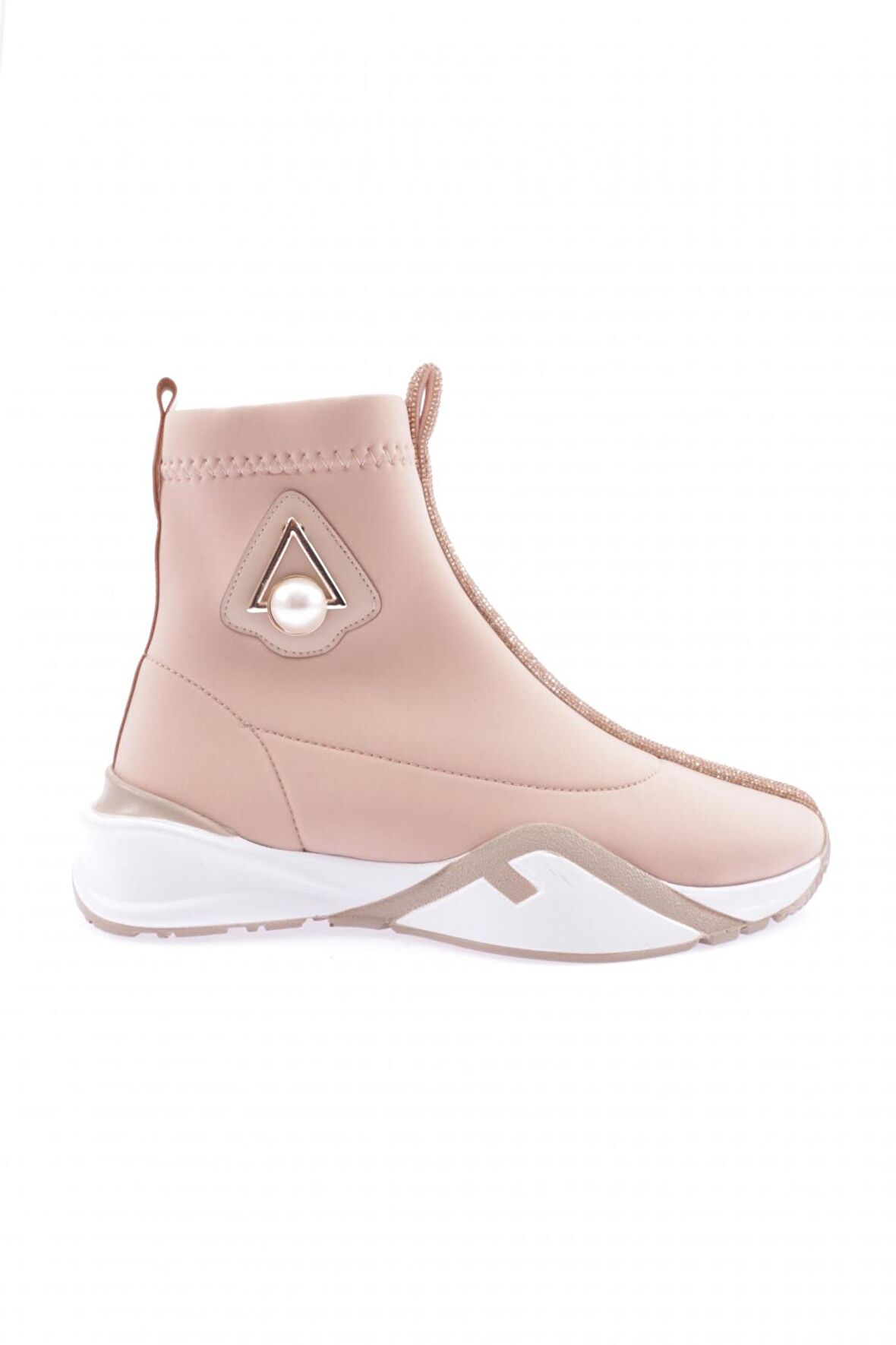 Dgn 033-22K Kadın Kalin Taban Silver Taş Detayli İnci Aksesuarli Bot