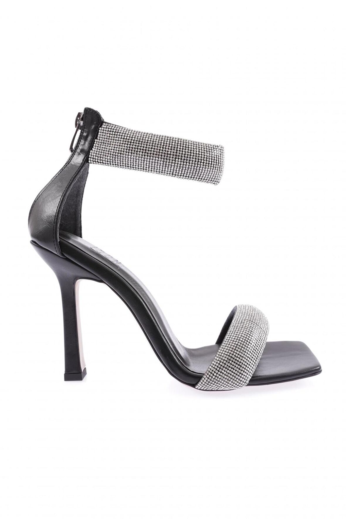 Dgn 8044-23Y Kadin Silver Taşli Bilekten Bağli Topuklu Sandalet