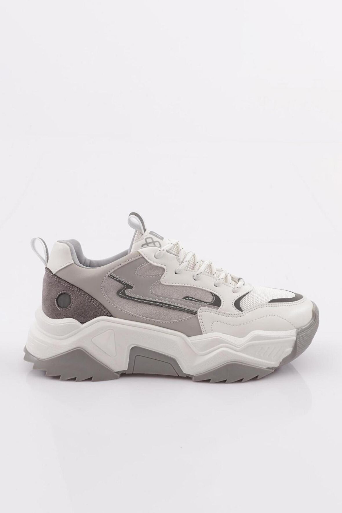 Dgn 65100-22Y Kadın Bağcikli Kalin Taban Sneakers Ayakkabi