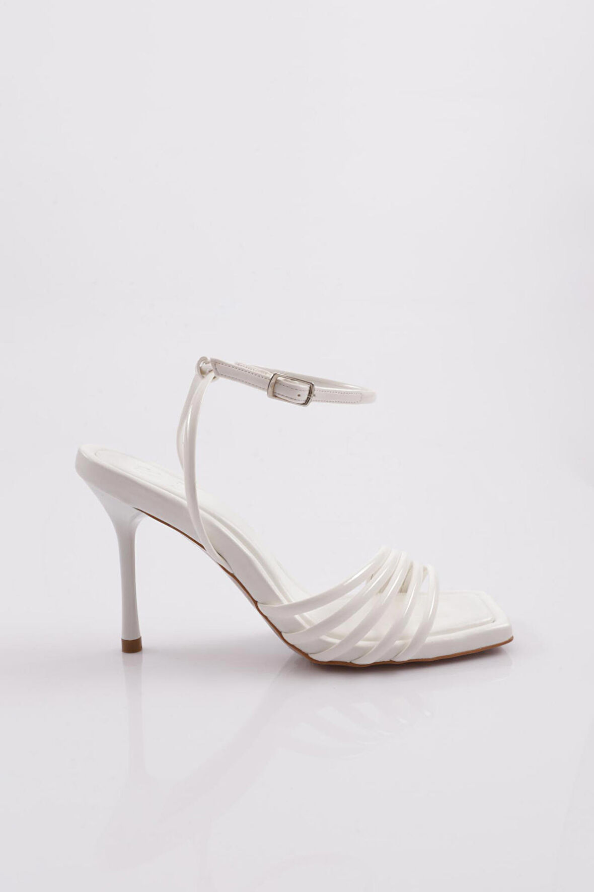 Dgn 1158 Kadın İnce Topuk 5 Şerit Topuklu Ayakkabi