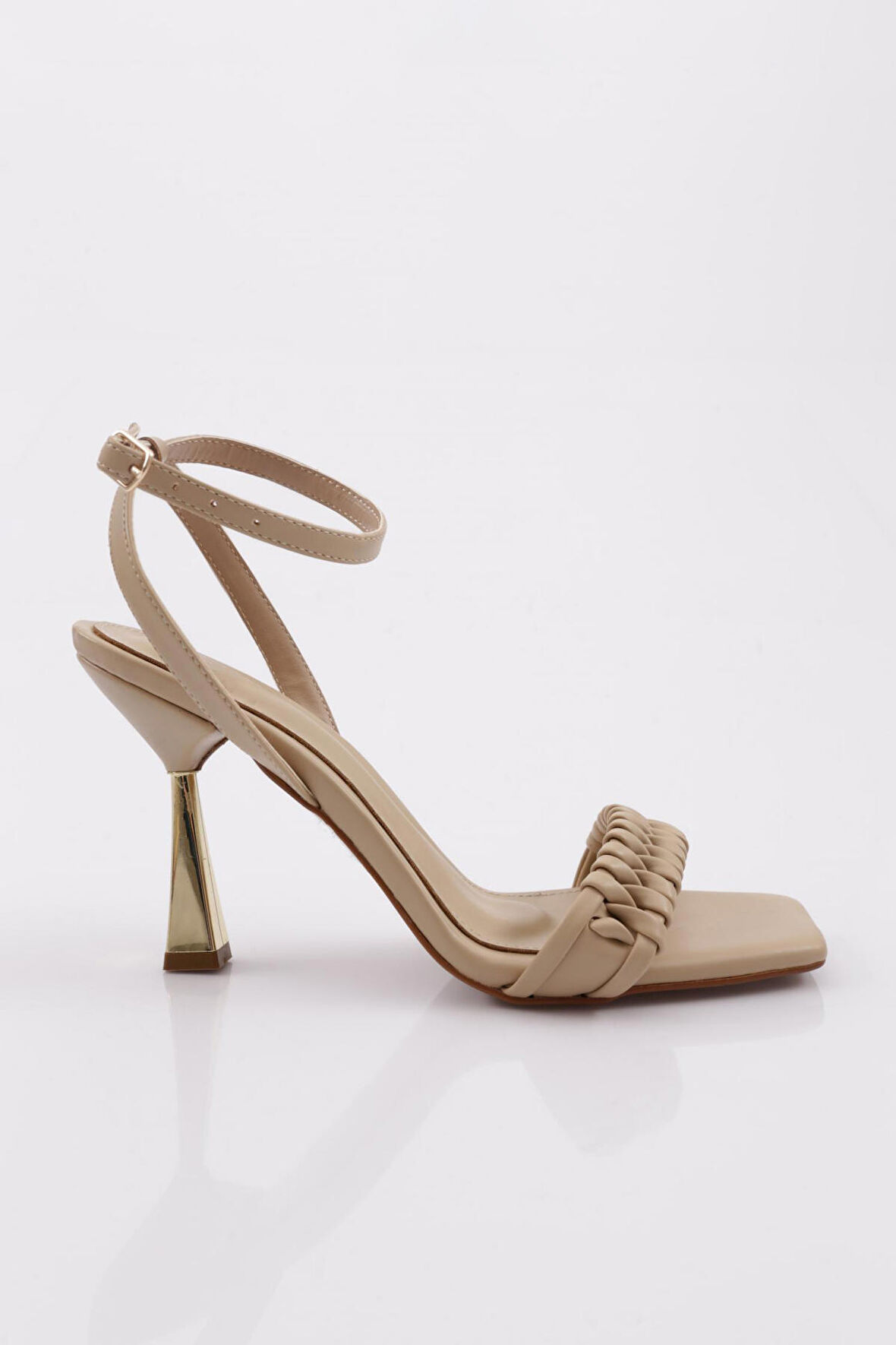 Dgn 406 Kadın Bilekten Bağlama Topuklu Ayakkabi