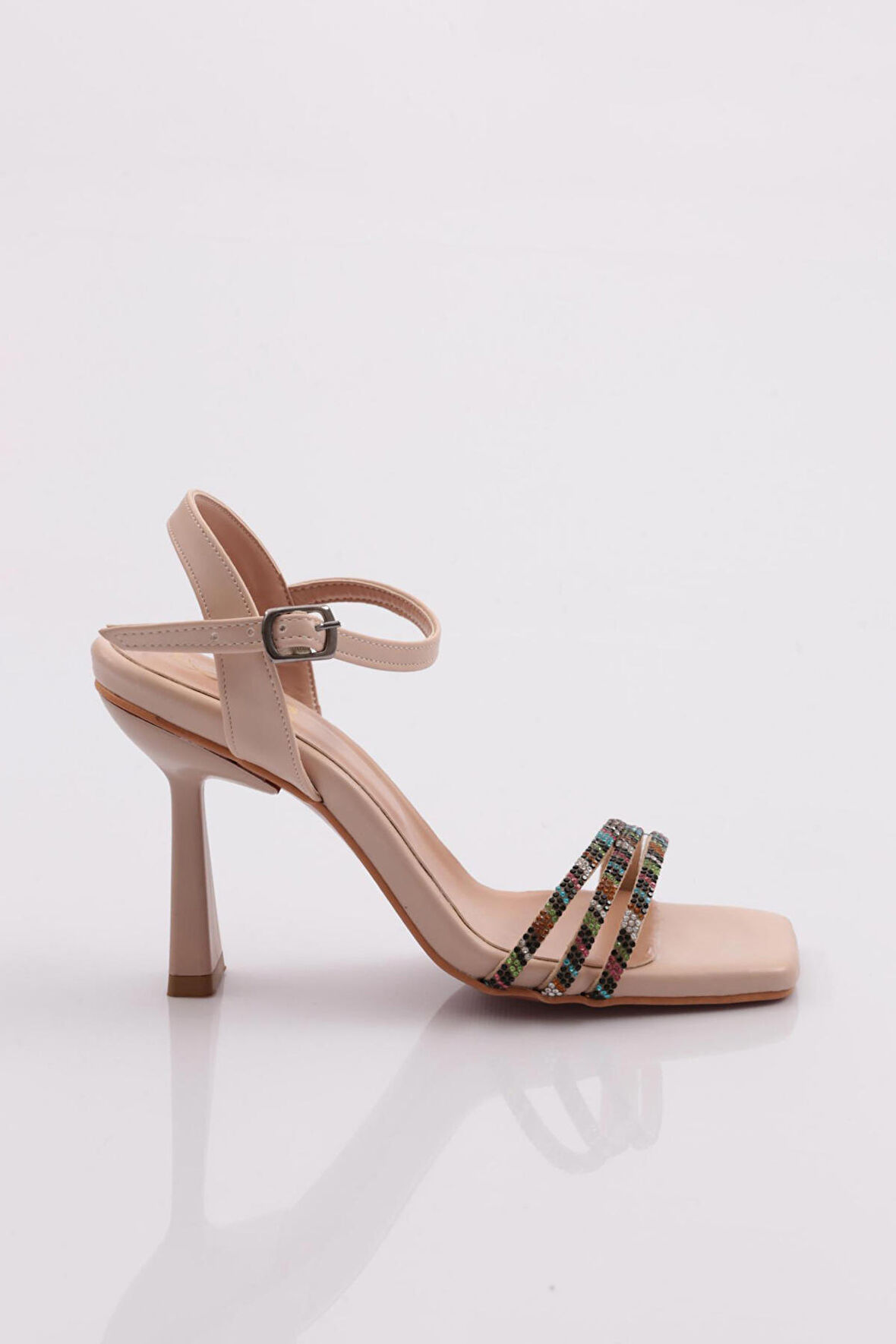 Dgn 1299 Kadın Renkli Şerit Bilekten Bağlama Sandalet