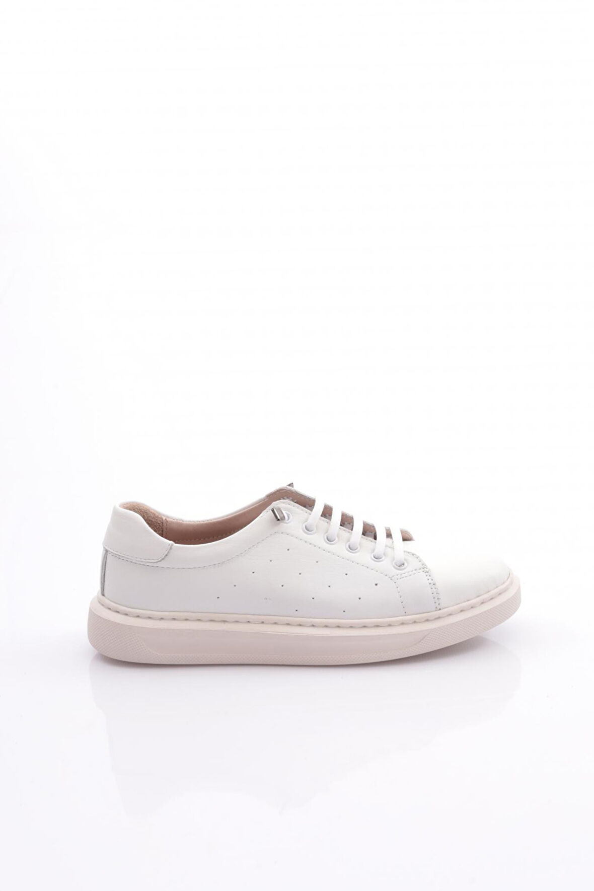 Dgn P64 Kadin Bağcikli Düz Taban Sneaker Ayakkabi