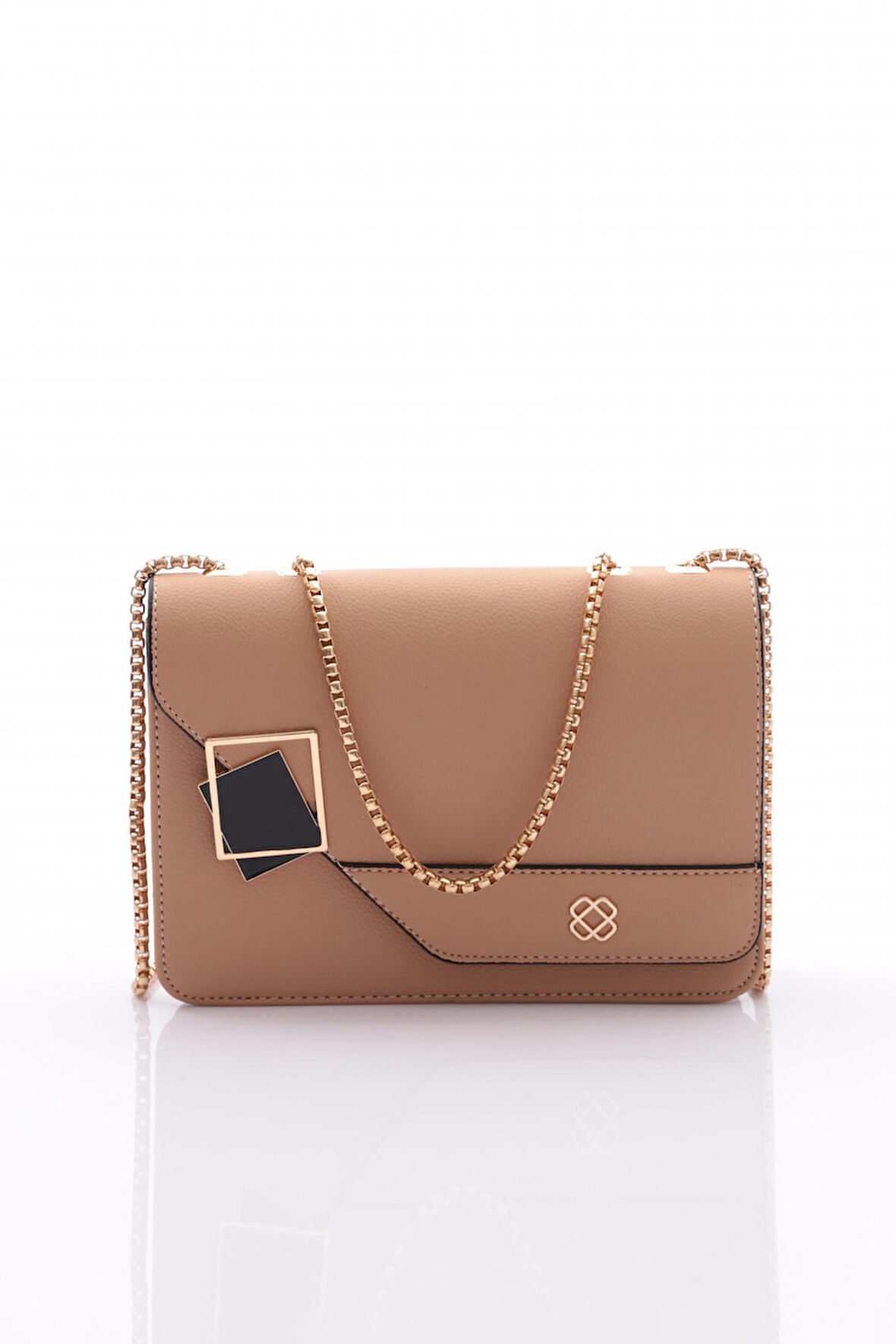 Dgn Arm501 Kadin Sapi Zincirli Kare Çanta