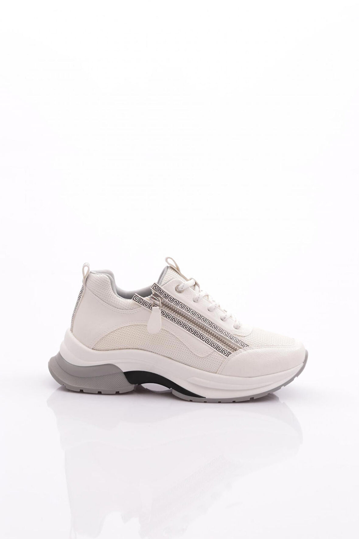 Dgn 30164 Kadın Bağcikli Fermuarli Spor Ayakkabi