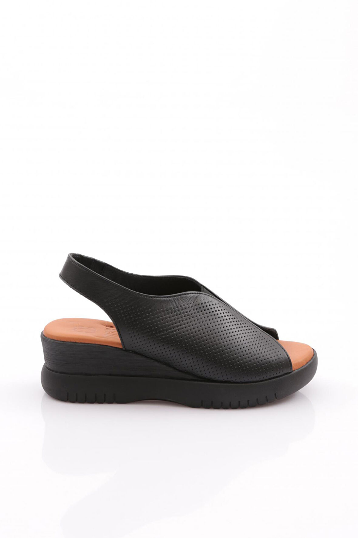 Dgn 2521405 Kadin Kalin Taban Sandalet