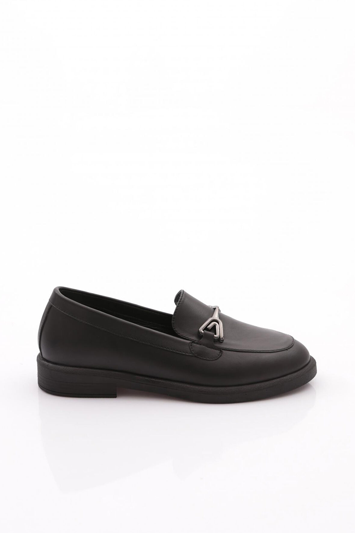 Dgn 704 Kadin Aksesuarli Loafer Ayakkabi