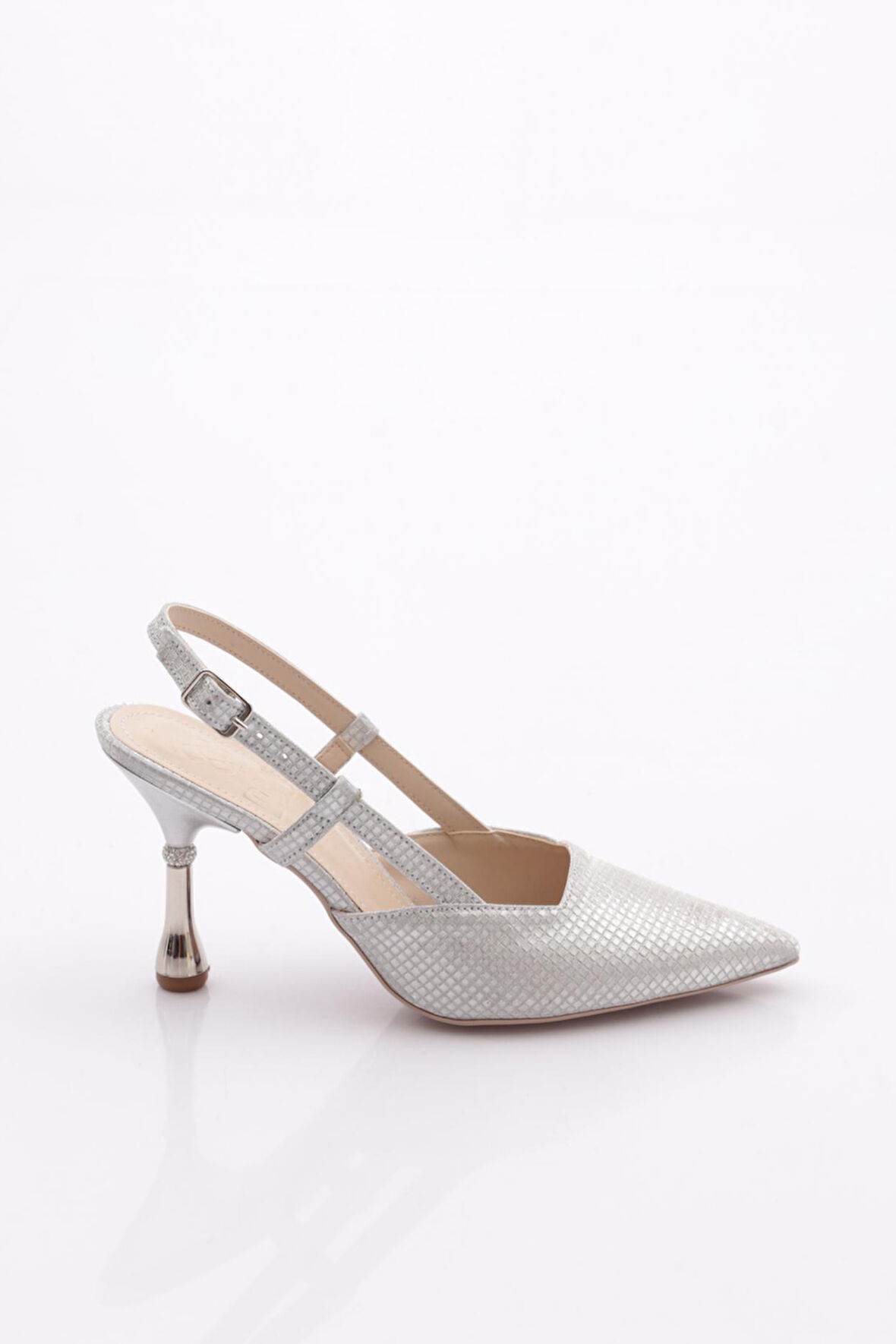 Dgn 5021 Kadin Sivri Burun Topuklu Ayakkabi