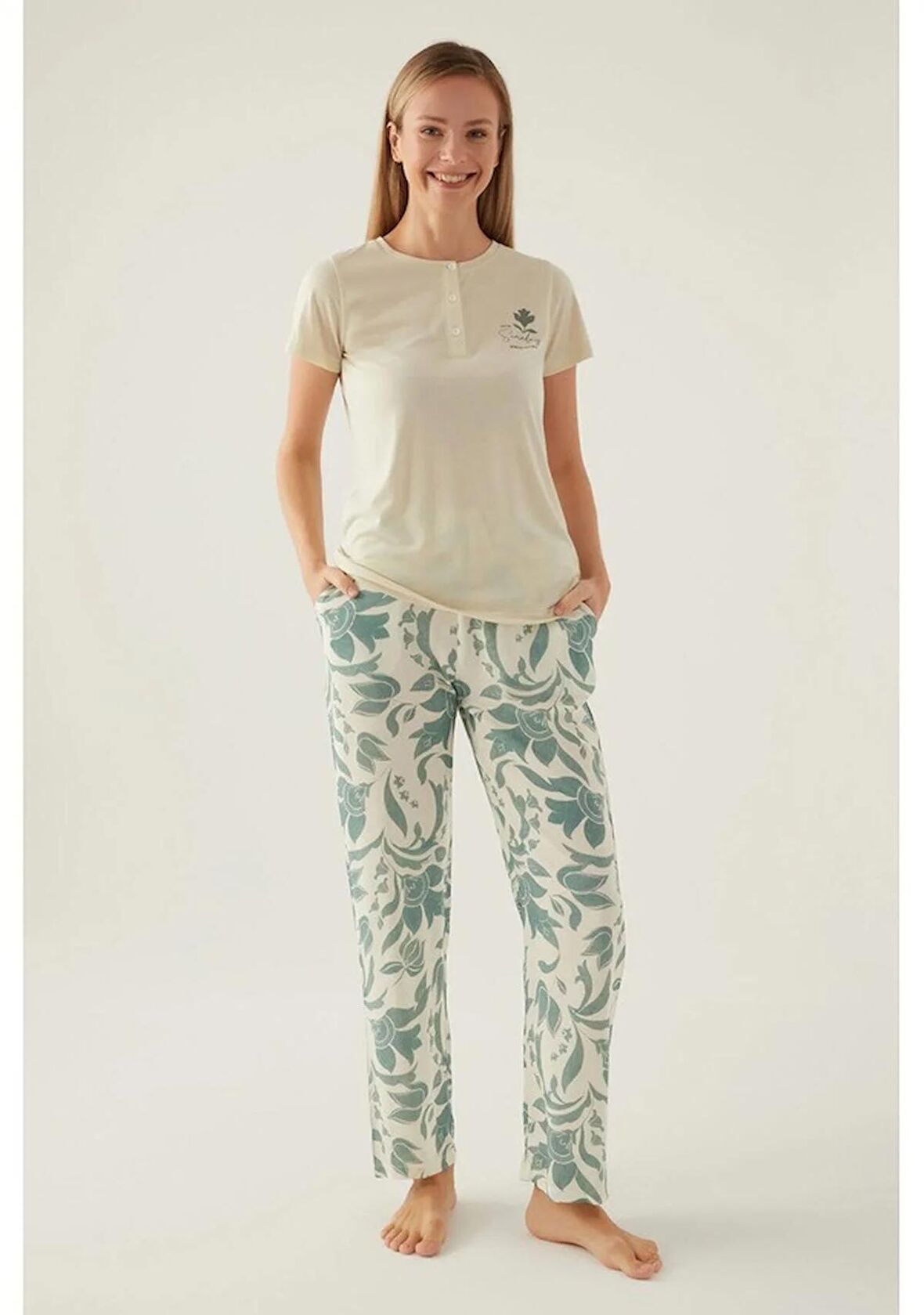 Pierre Cardin 8826 Kısa Kol Kadın Pijama Takım Krem