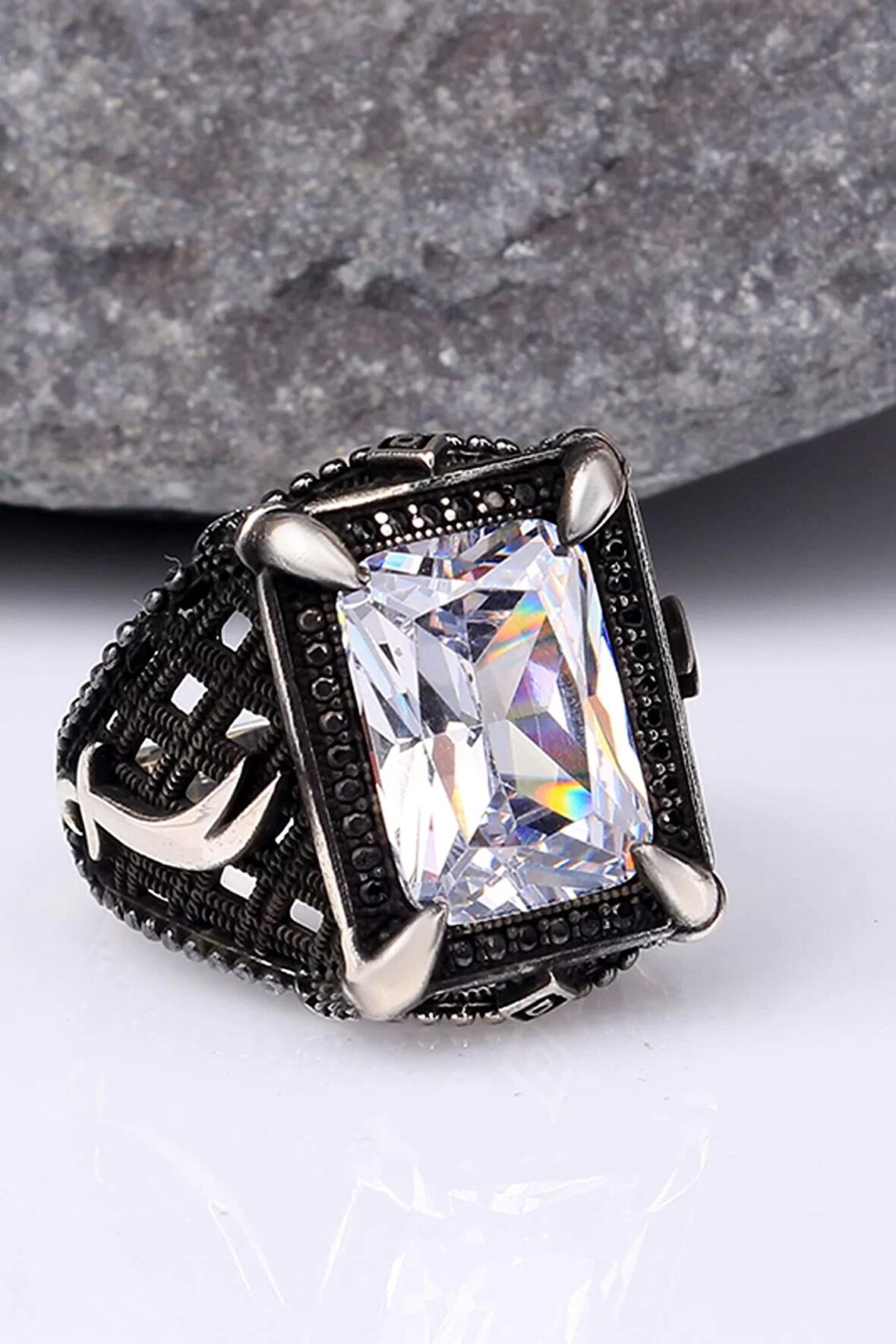 925 Ayar Gümüş Zirkon Taşlı Motifli Erkek Yüzük Silver