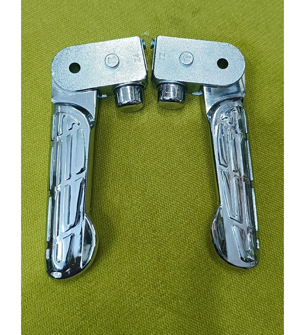 Kuba Brıllıant 125 Cc Arka Basamak Takım Oem _Supermoto