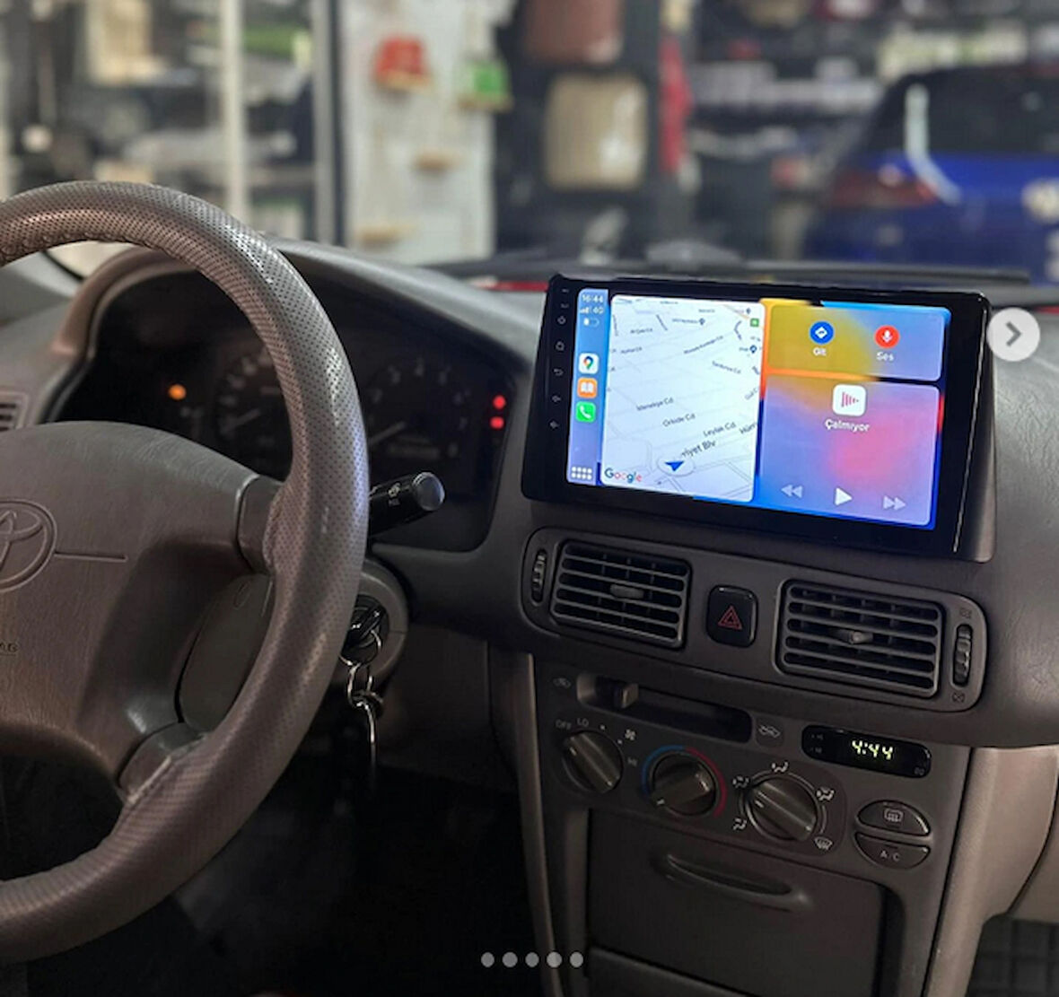 TOYOTA COROLLA (1999-2001)-9''ANDROİD GERÇEK 2+32 GB / 4 ÇEKİRDEK 1.6Ghz / WIFI 5.0Ghz / BT 5.4-KABLOSUZ CARPLAY-AHD HD GERİ GÖRÜŞ KAMERA HEDİYE
