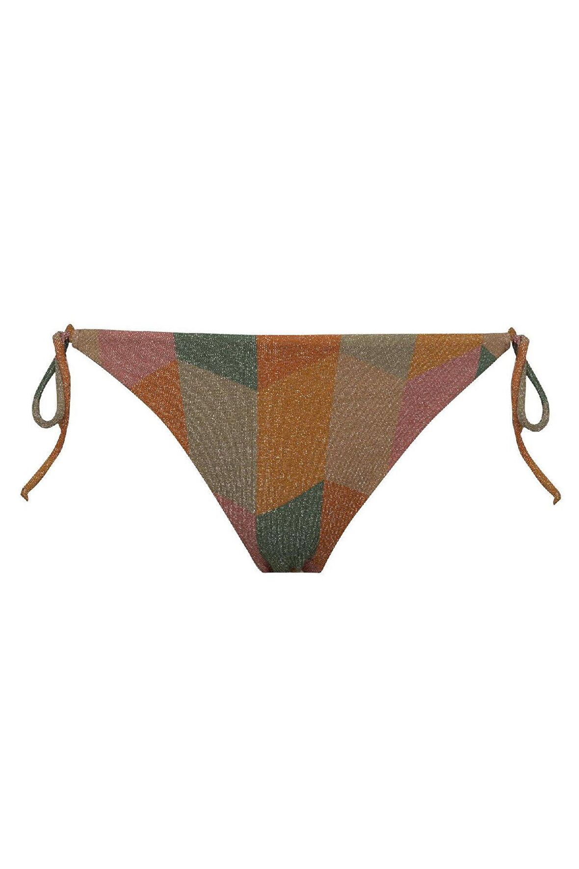 DeFacto Regular Fit Desenli Bağcıklı Bikini Altı-Fall in Love D2650AX24HSYL263