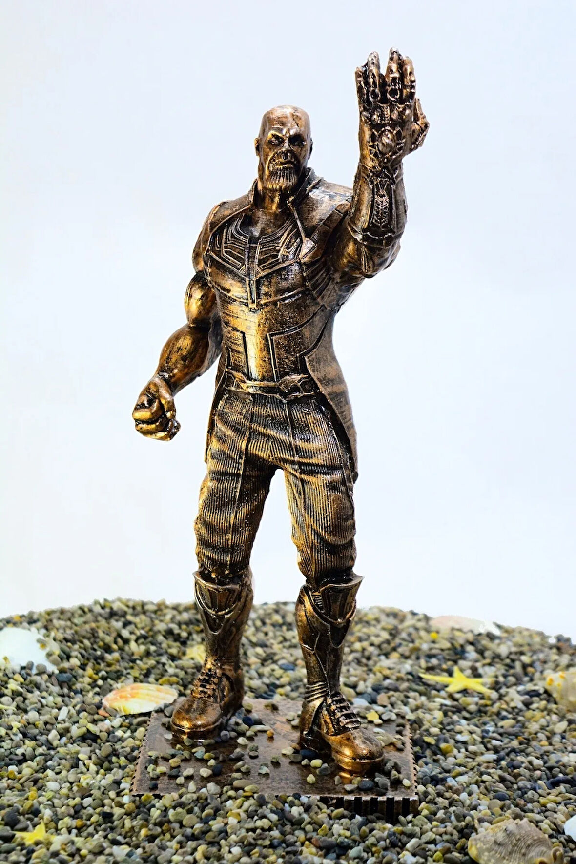 Thanos Marvel Avengers Heykel Biblo