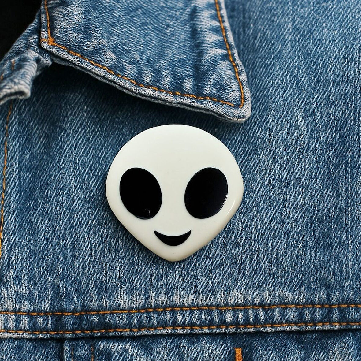 Uzaylı Şekilli Mine Boyalı El Yapımı Broş Yaka İğnesi