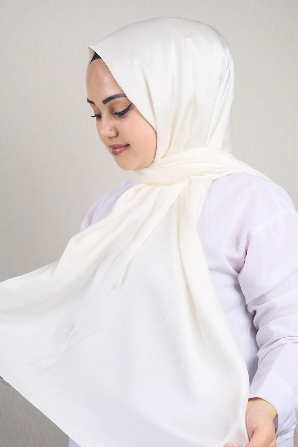  Qum İpek Düz Renk Mum Şal - Desen-01 - Renk-02 -98